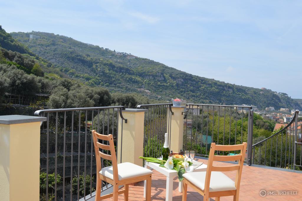 Il Rivolo Bed & Breakfast Sorrento Bagian luar foto