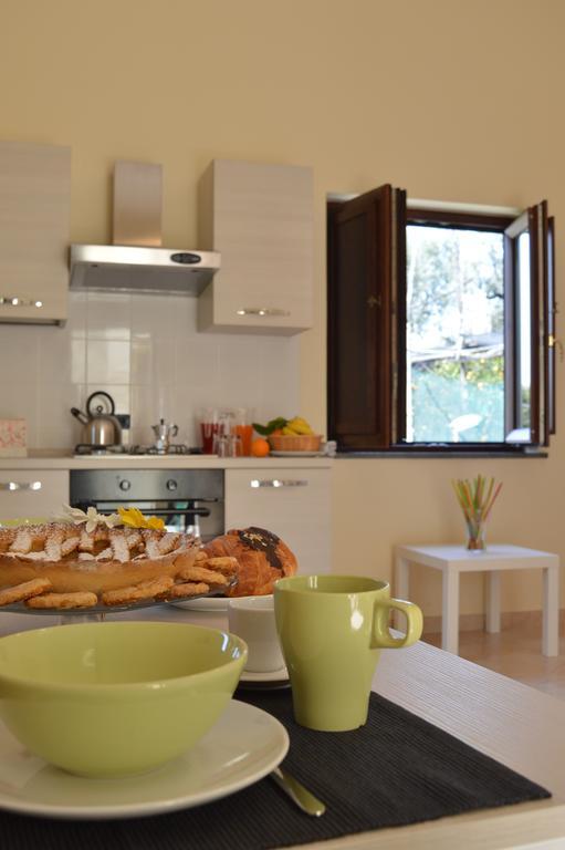 Il Rivolo Bed & Breakfast Sorrento Bagian luar foto